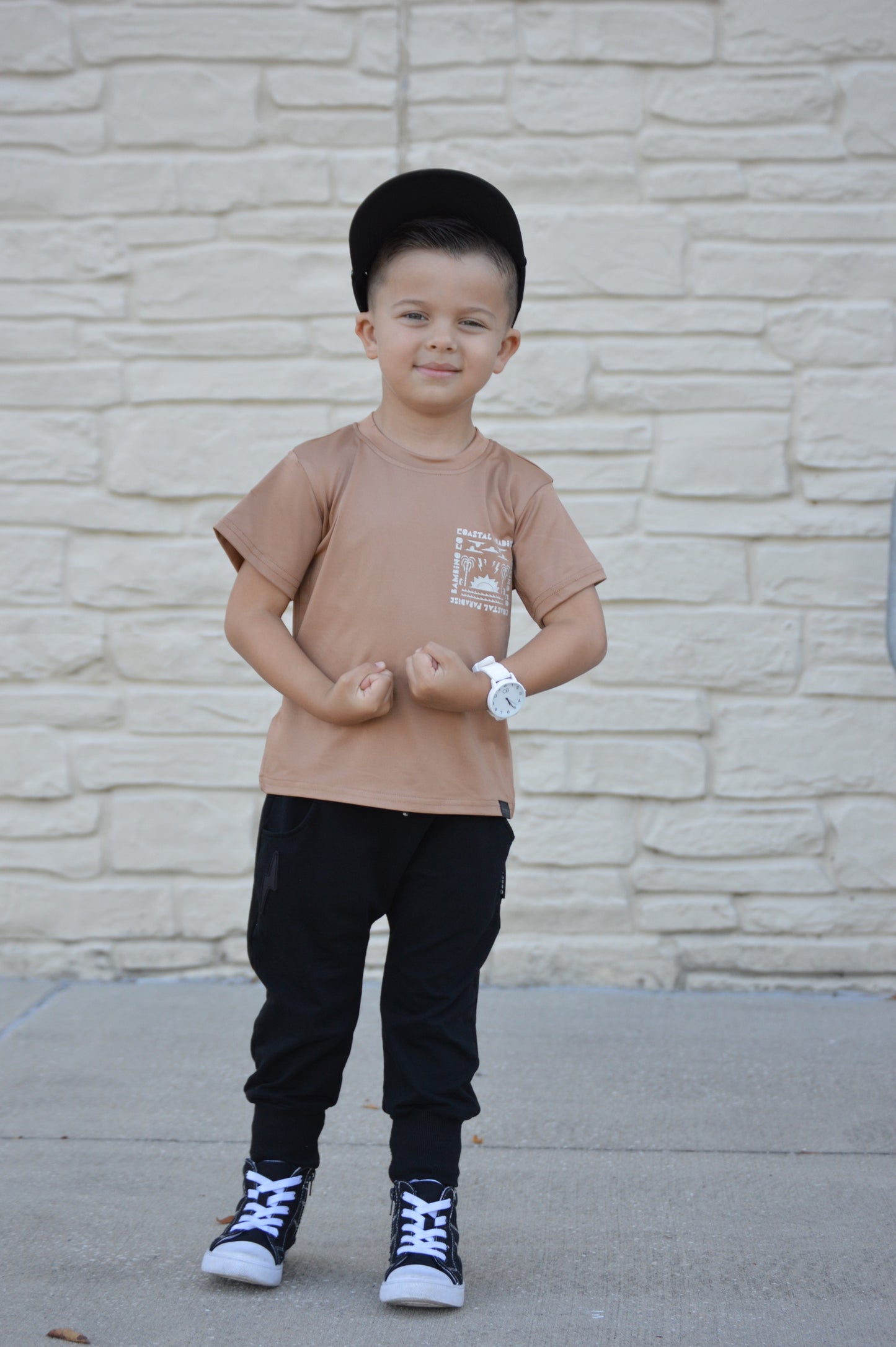 COASTAL PARADISE TEE