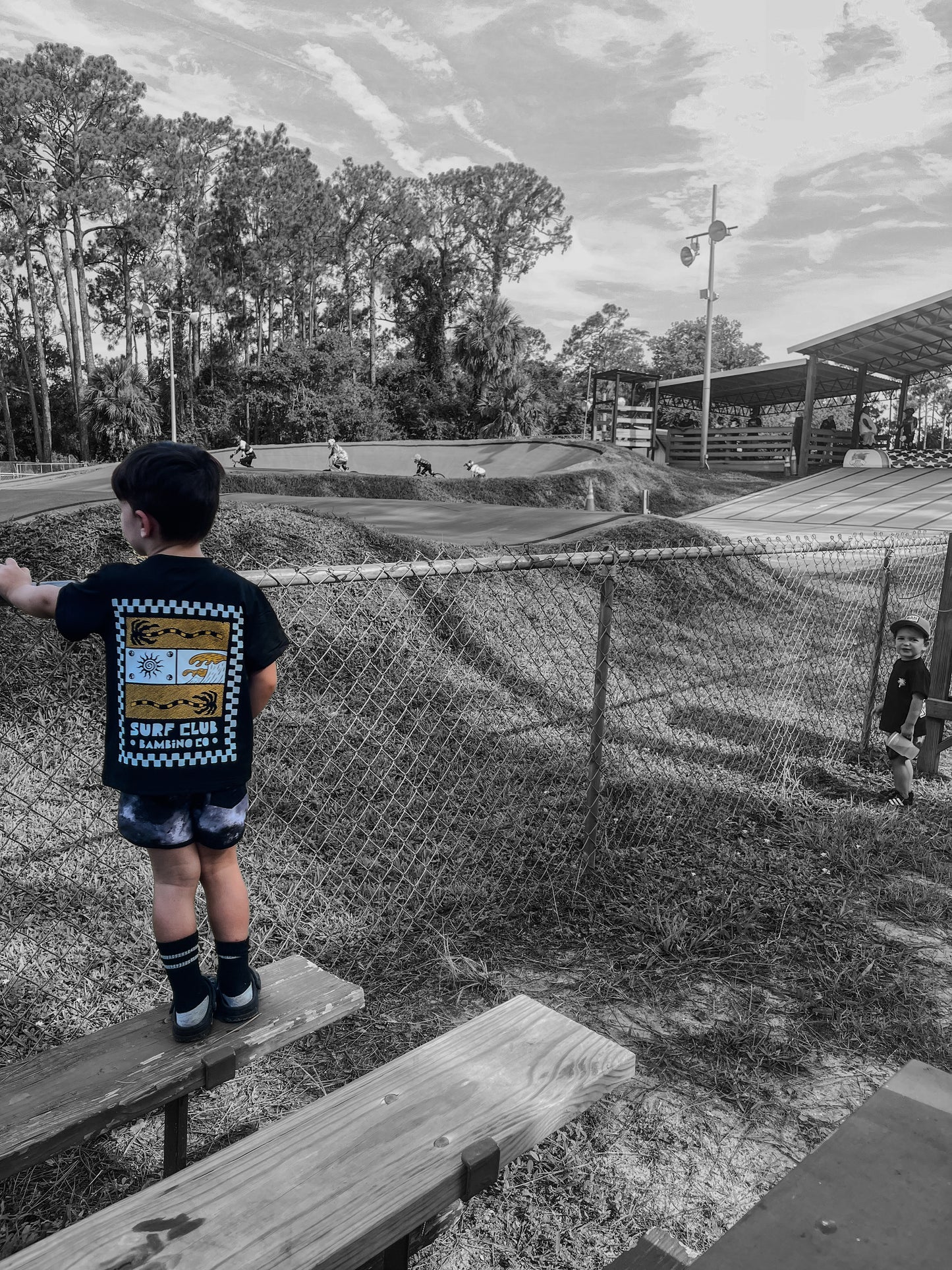 SURF CLUB TEE