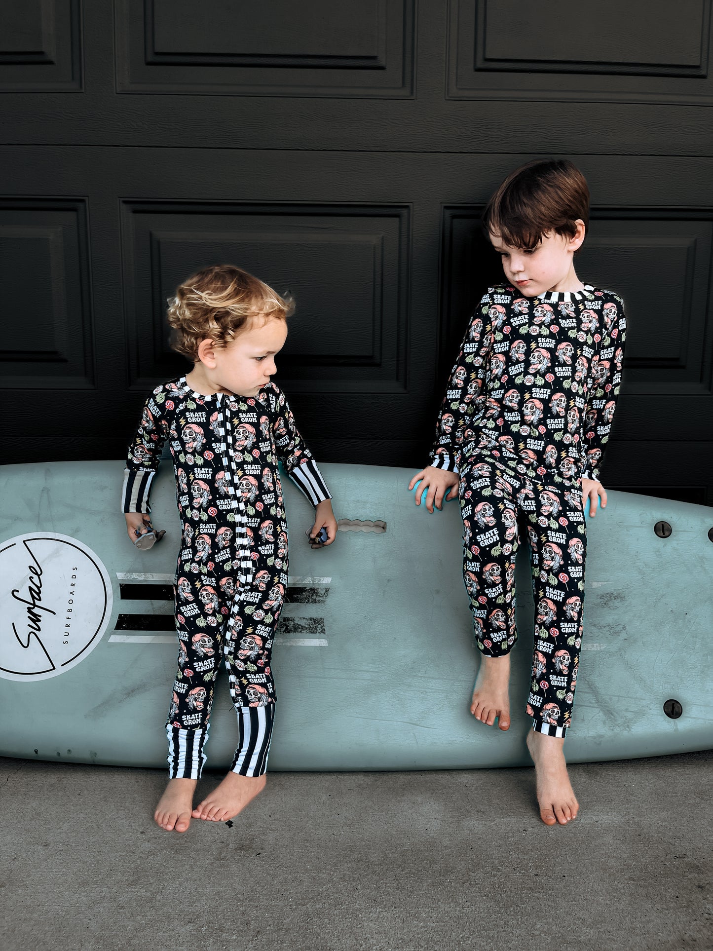 SKATE GROM ONESIE