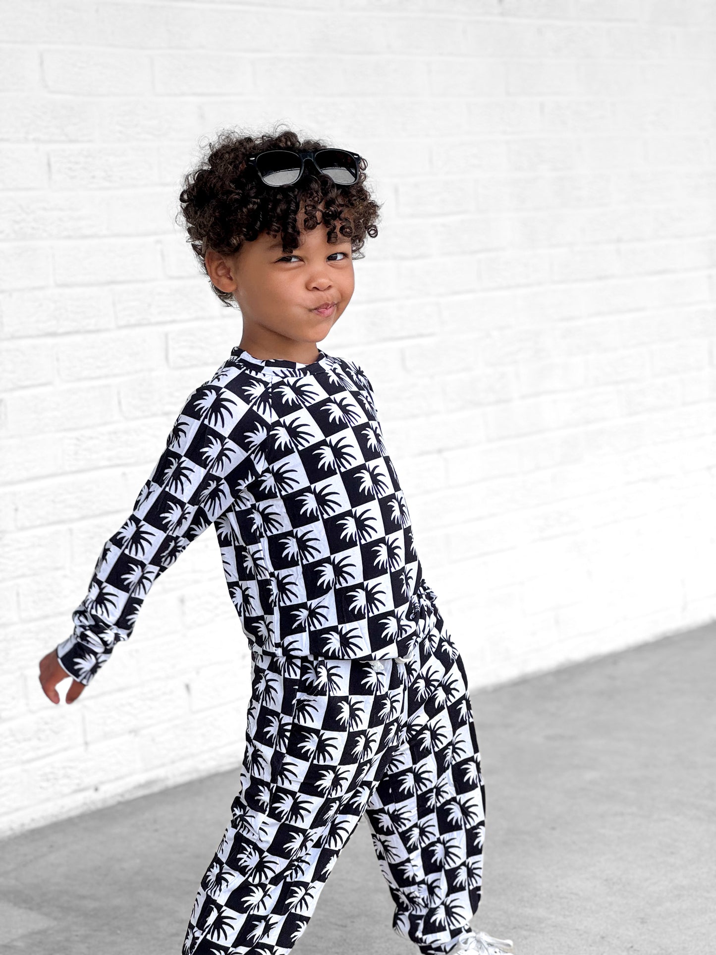 CHECKERED PALM 2 PIECE BAMBOO SET