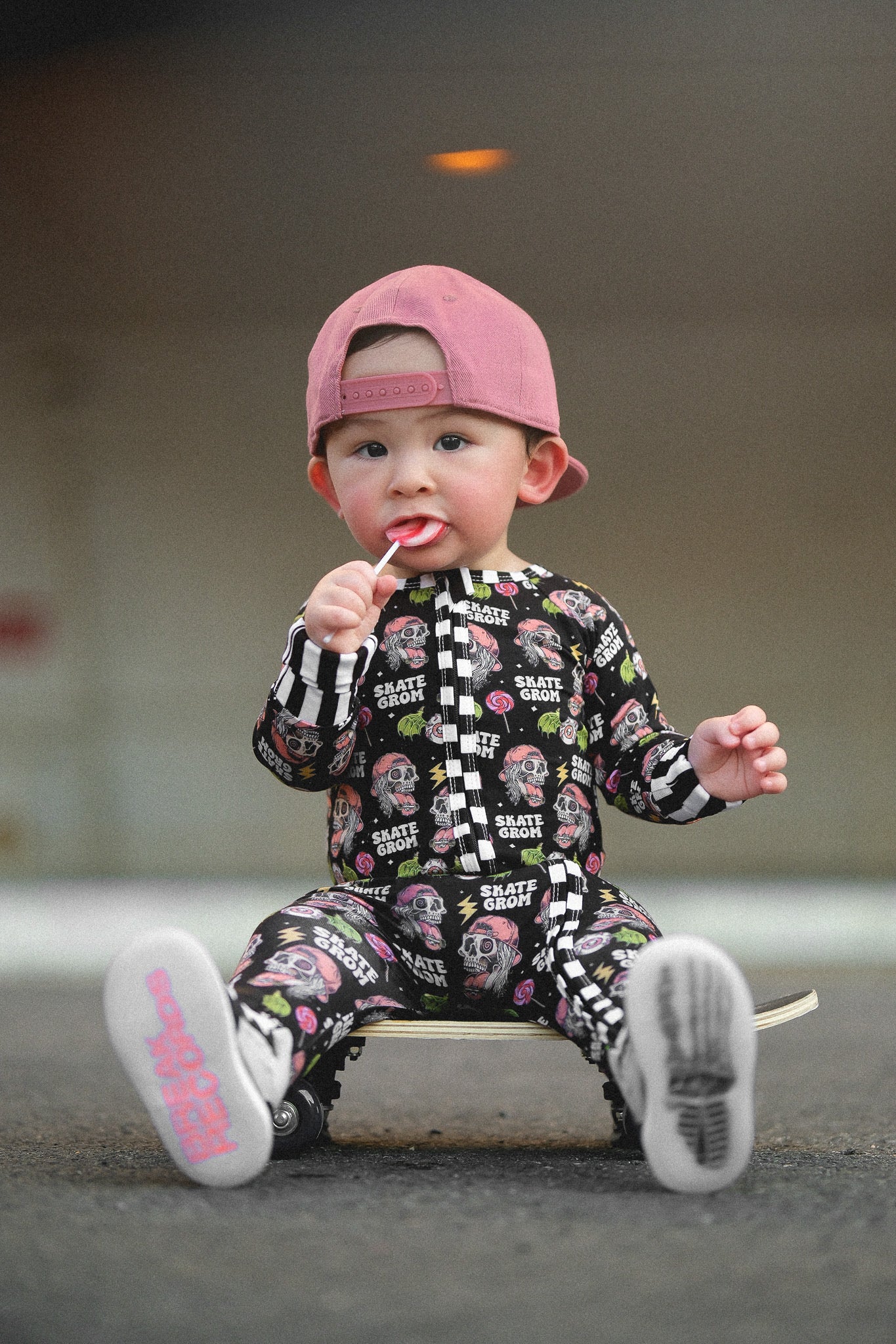 SKATE GROM ONESIE